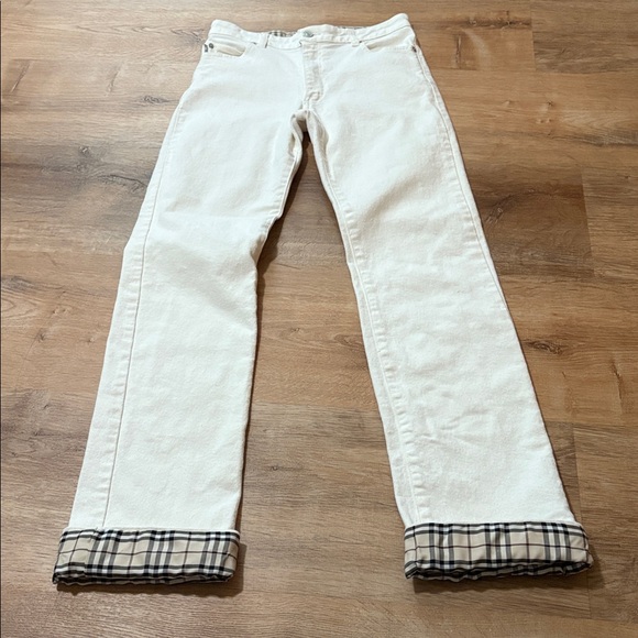 Burberry Off-White Rolled Cuff Jeans Side 6. (more like a size 2 US) - Picture 3 of 7